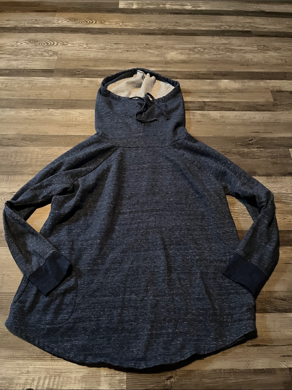 Mossimo Supply Co. Navy Blue Hooded Pullover with Sherpa Lining EUC
